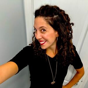 Meet your Posher, Alexa